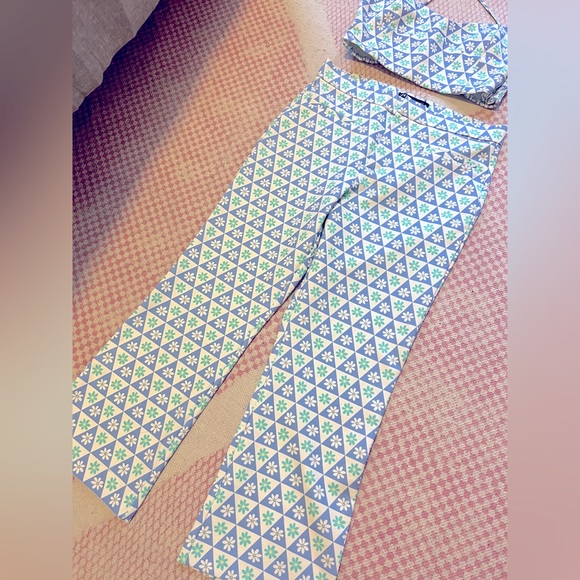 Zara Floral Two Piece Size Large - Picture 2 of 8